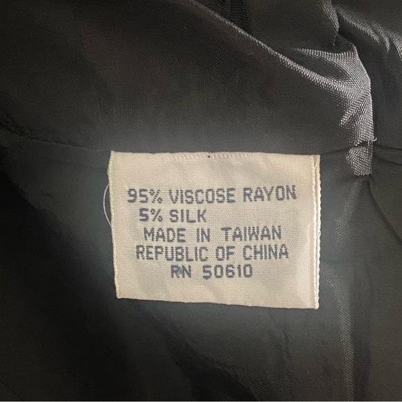 Ann Taylor Jacket/Blazer ~Size 10 ~Black ~Silk Blend ~Handsome Professional - Picture 13 of 14